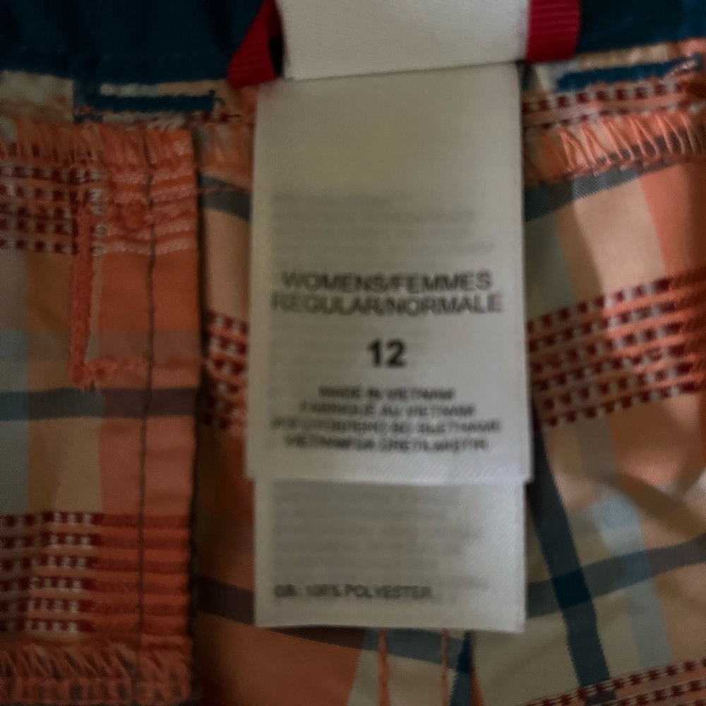 The North Face Shorts - Picture 6 of 7